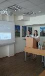 Студенты Ковалева Елена и Медведева  Мария-Ангелика выступают с докладом на секции