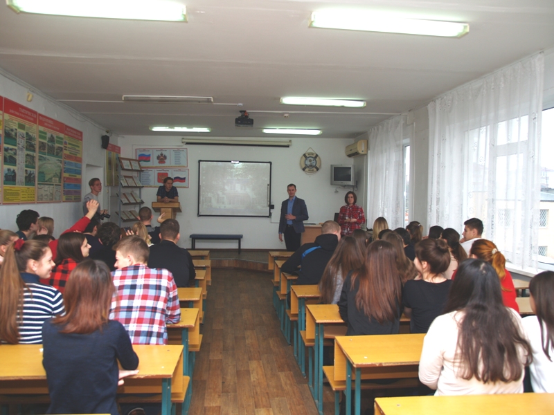 Встреча с совершеннолетними студентами высшего образования, приуроченная ко Дню молодого избирателя России.
